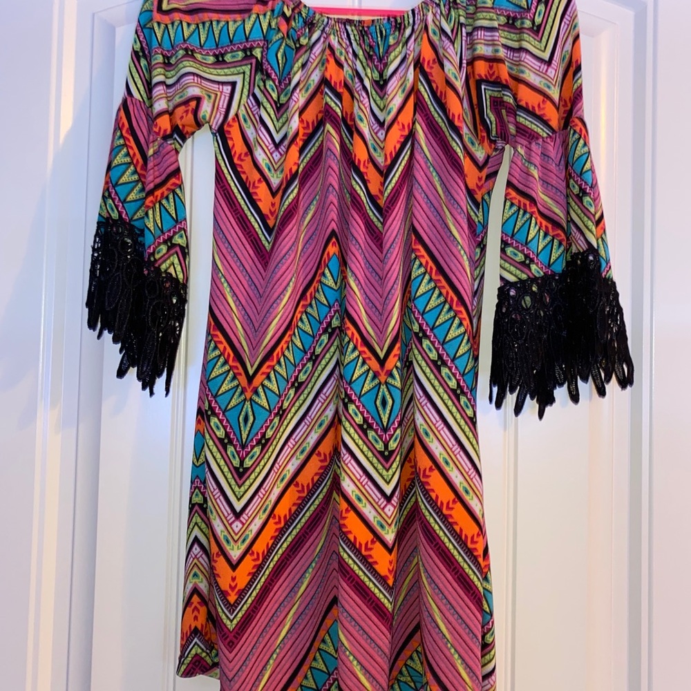 half sleeve lace tunic
